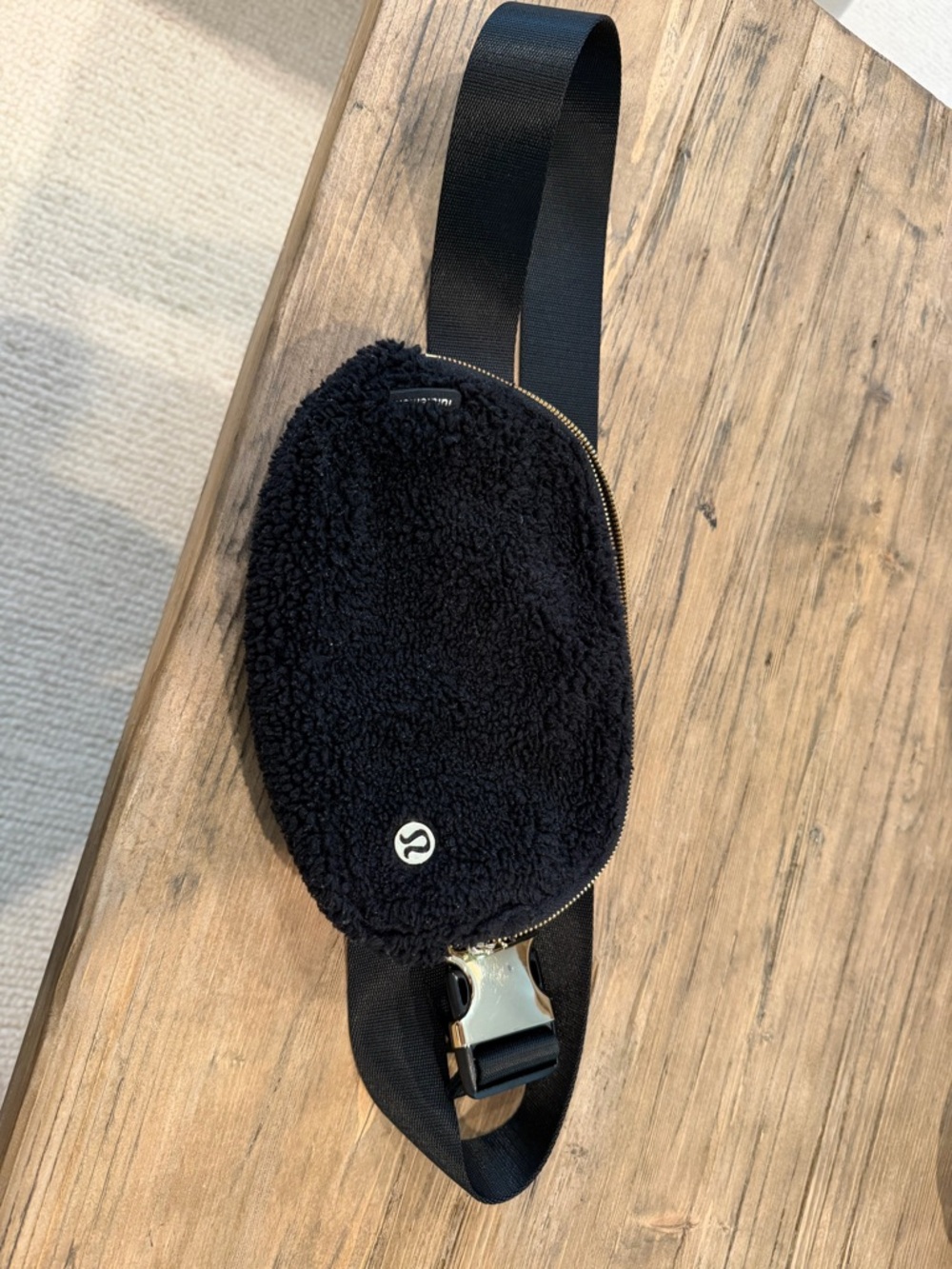 lululemon athletica Black Sherpa Belt Bag 1L